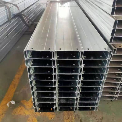 अनुकूलित 195/235/355 जस्ती कार्बन स्टील C/Z संरचनात्मक स्टील प्रोफाइल निर्माण के लिए