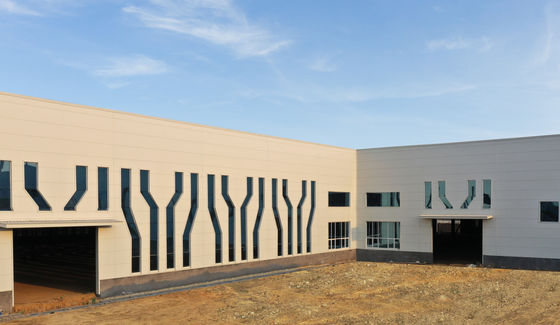 छत और निर्माण के लिए वायुरोधक/जलरोधक और थर्मल इन्सुलेशन के साथ उच्च शक्ति वाले पीयू सैंडविच पैनल