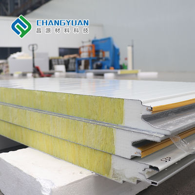 धातु की दीवार पैनल और सैंडविच पैनल बाहरी परियोजनाओं के लिए एकदम सही मेल