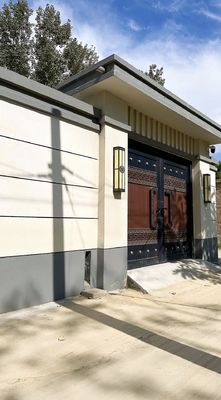 प्रीमियम अल-एमजी-एमएन मिश्र धातु ग्रेटवाल रूफ पैनल, बी1/बी2 अग्नि रेटिंग और अनुकूलन योग्य सतह उपचार के साथ